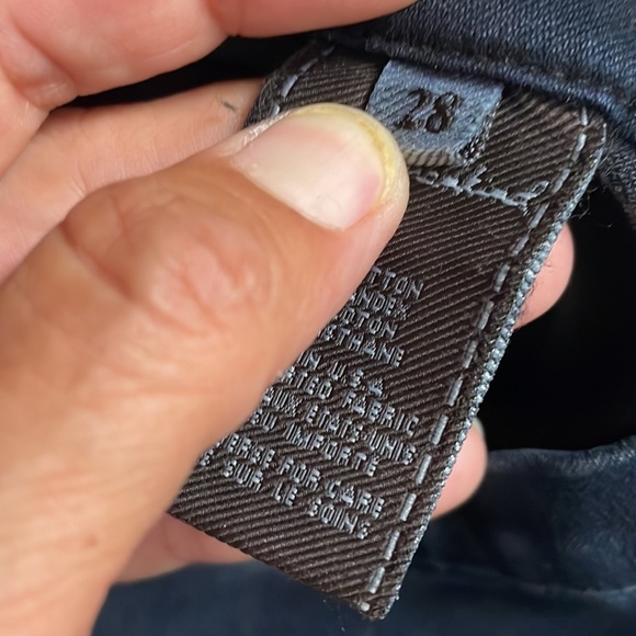 NWOT denim skirt, size 28 - Picture 7 of 8